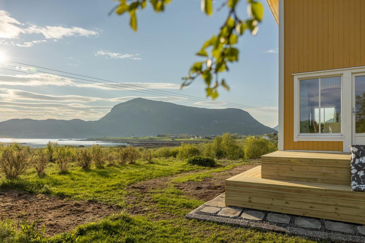 Pederstua, A Classic Fisherman'S Farm House In The Middle Of Lofoten Storeidet エクステリア 写真