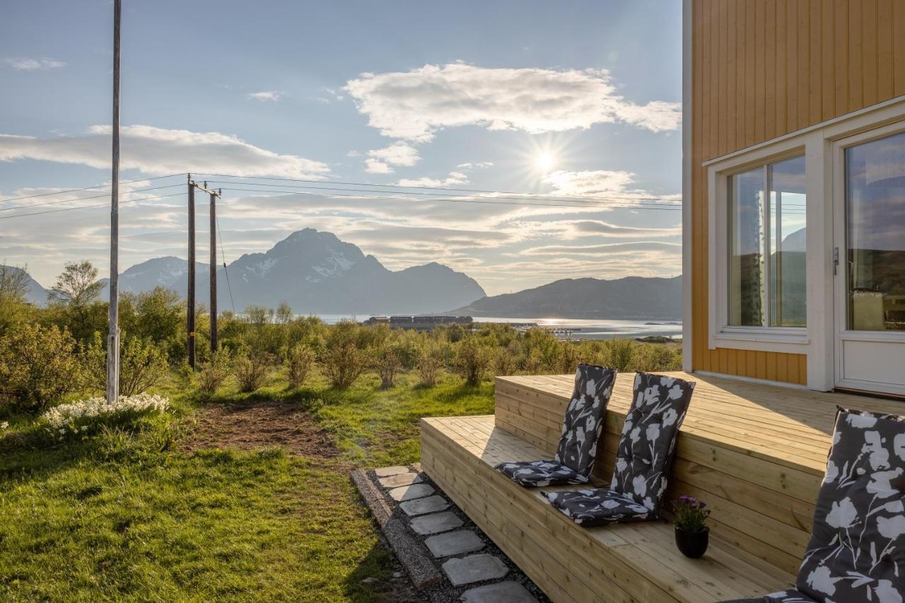 Pederstua, A Classic Fisherman'S Farm House In The Middle Of Lofoten Storeidet エクステリア 写真