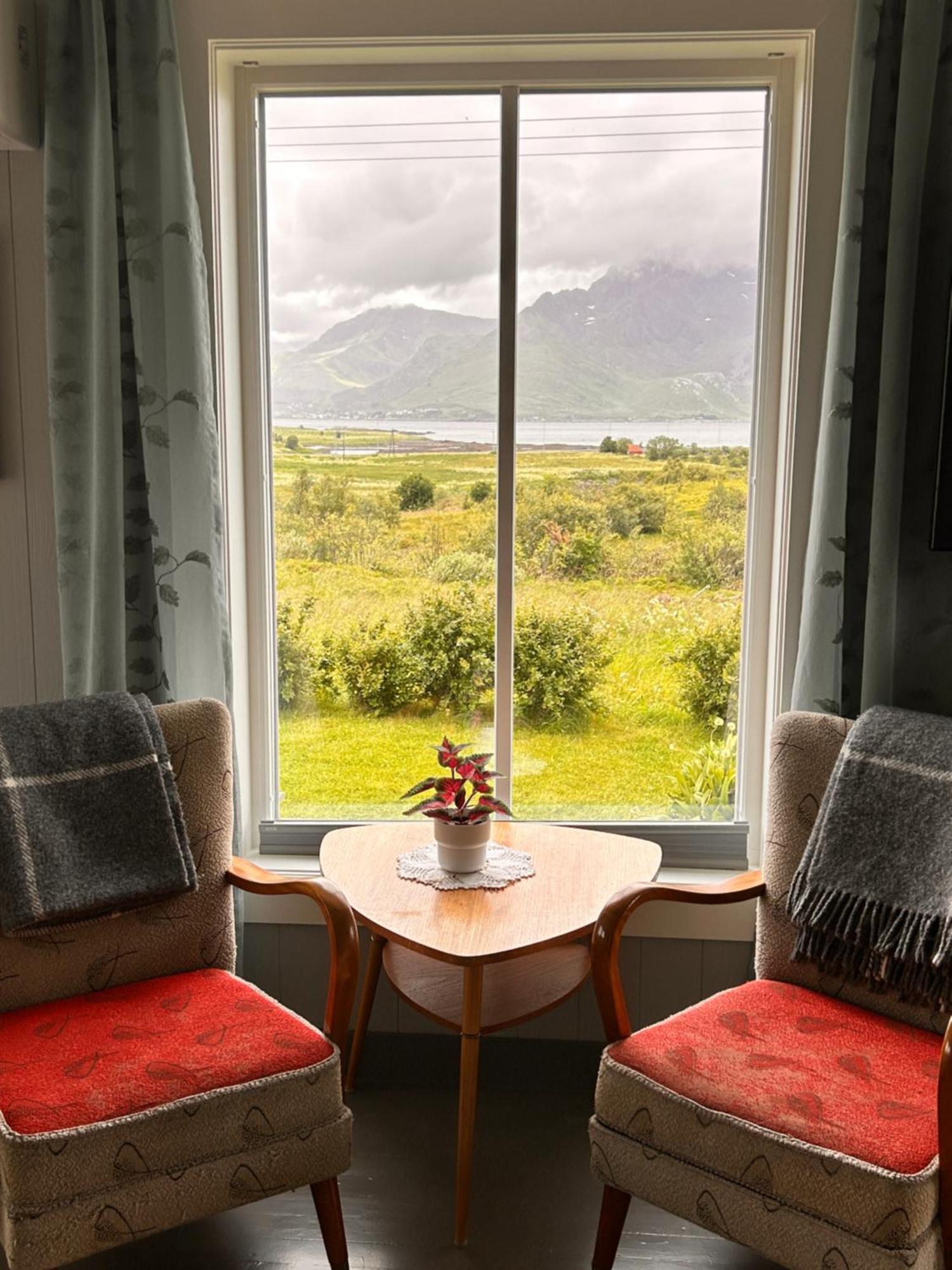 Pederstua, A Classic Fisherman'S Farm House In The Middle Of Lofoten Storeidet エクステリア 写真